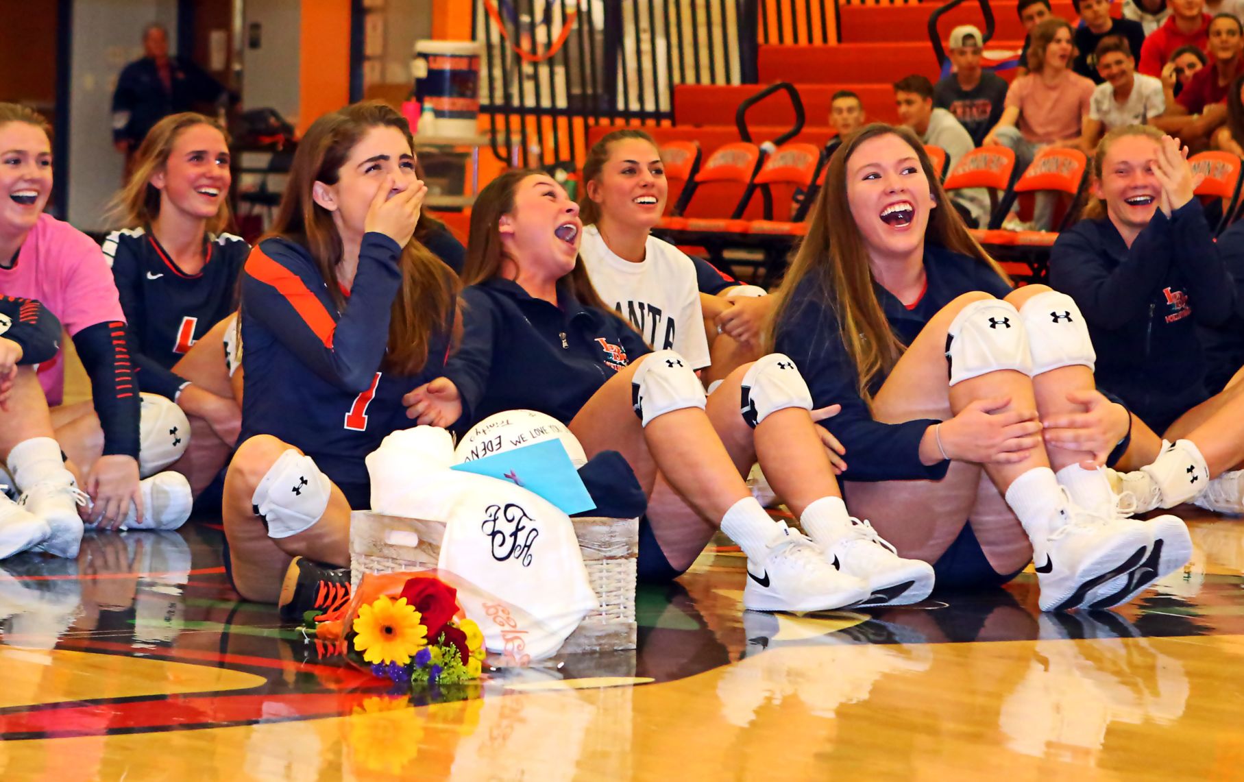 ESvolleyseniors101018d.jpg
